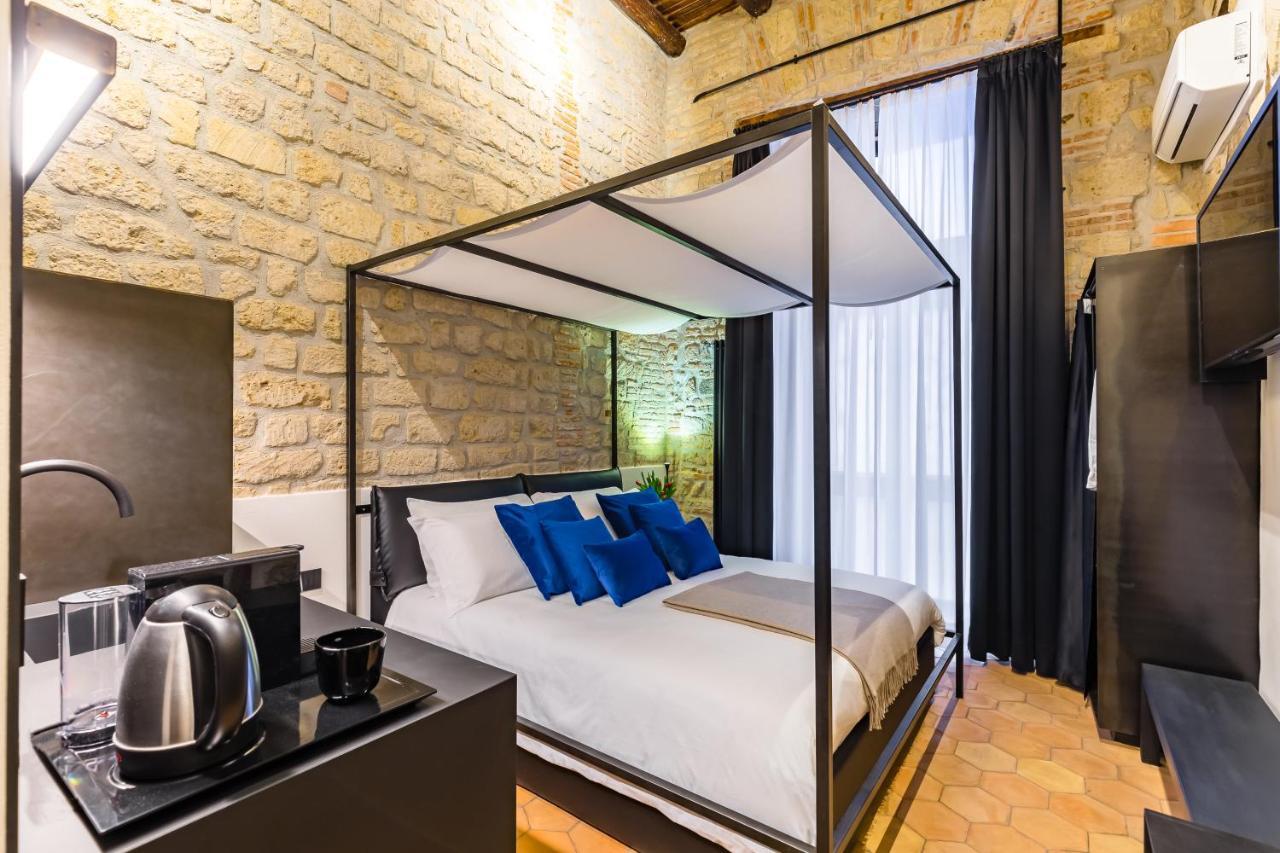 Palazzo Residenza Madre By Dimorra Maison d'hôtes *